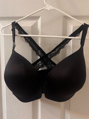 Soma Black  Smooth T-Shirt Bra- front closure